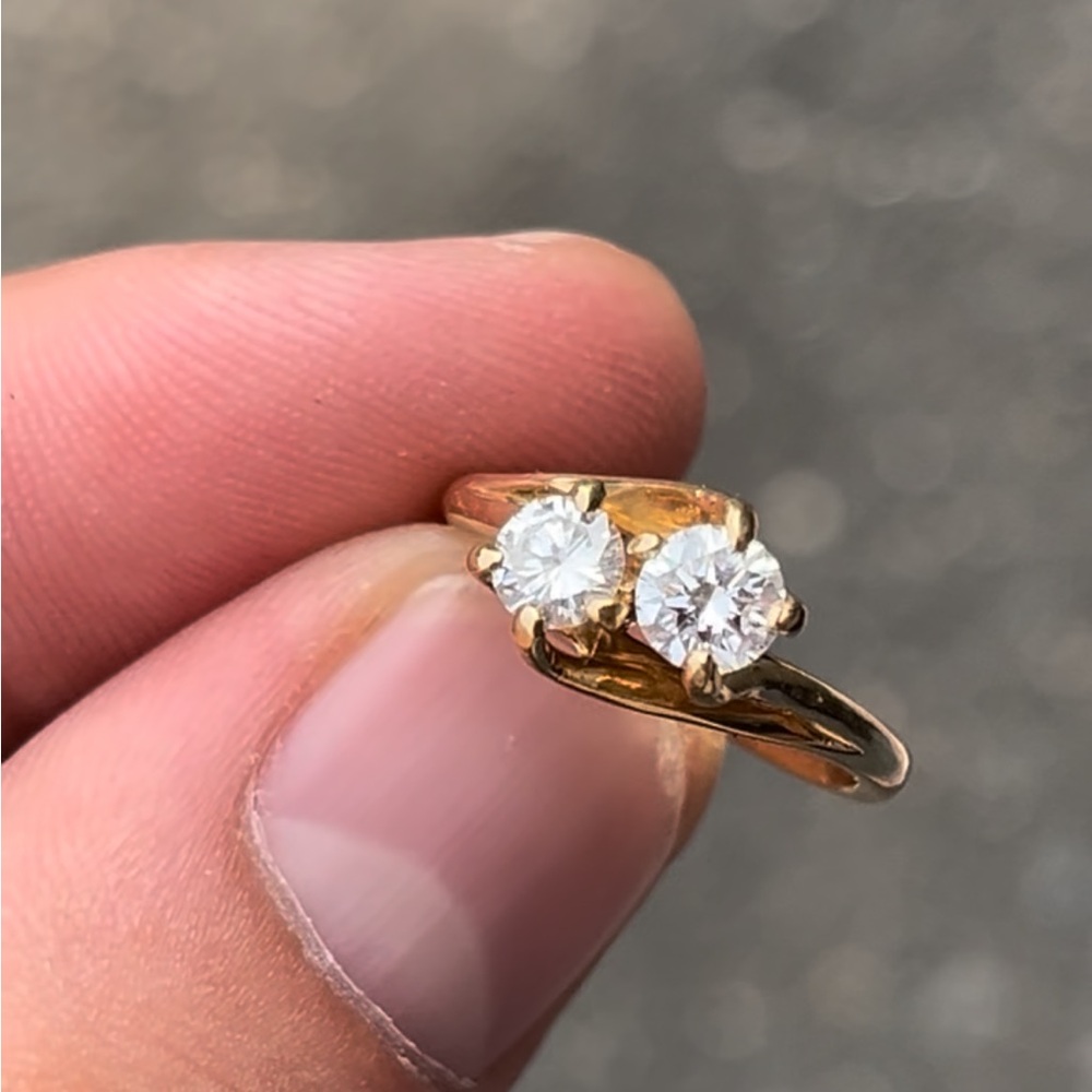 14 Kt gold & Diamond Toi et Moi Double Diamond Ring